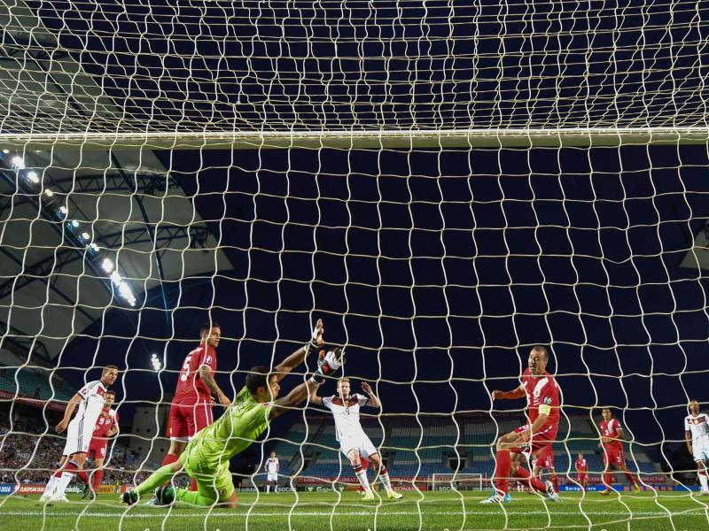 André Schürrle erzielte drei Tore gegen Gibraltar André Schürrle erzielte drei Tore gegen Gibraltar