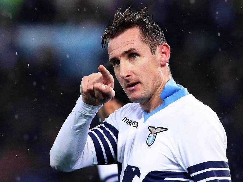 Miroslav Klose kann voraussichtlich mit Lazio Rom in den Playoffs zur Champions League antreten