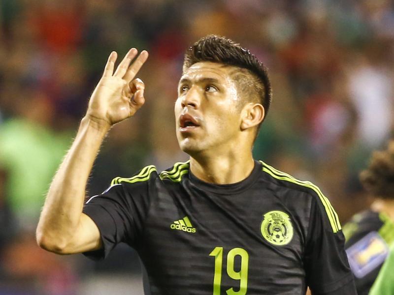 Torschütze Oribe Peralta feiert mit Mexiko einen beeindruckenden Auftakt