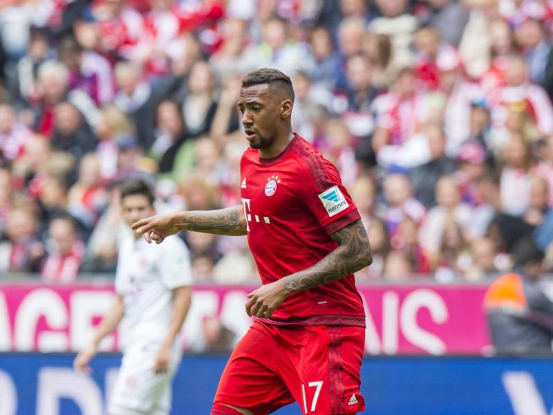 Jérôme Boateng hat die Lücke, die Schweinsteiger hinterlässt, erkannt Jérôme Boateng hat die Lücke, die Schweinsteiger hinterlässt, erkannt