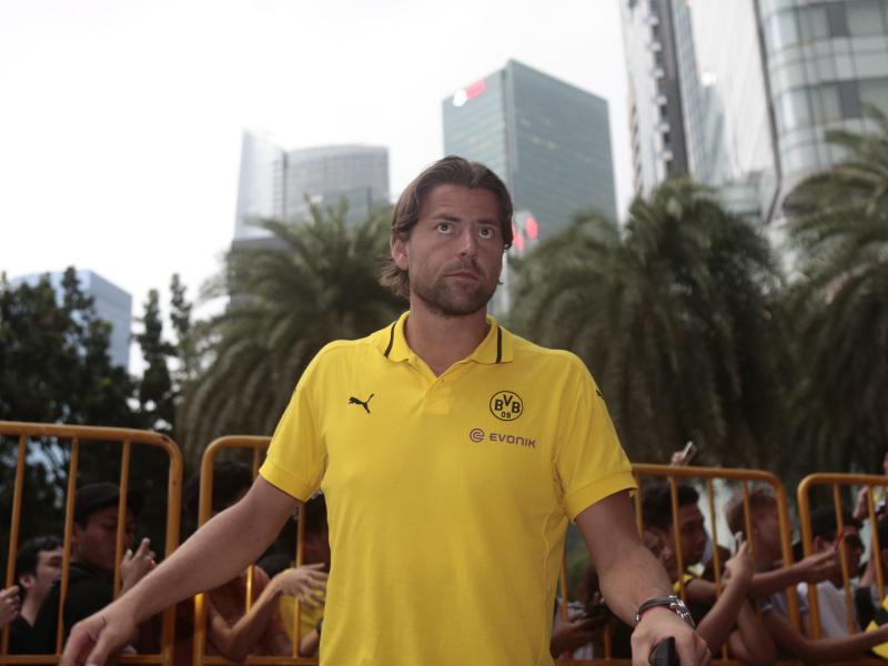 Roman Weidenfeller soll nach dem Wunsch von BVB-Chef Watzke in Dortmund bleiben Roman Weidenfeller soll nach dem Wunsch von BVB-Chef Watzke in Dortmund bleiben
