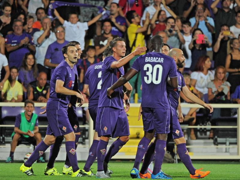 Fiorentina besiegte den FC Barcelona mit 2:1