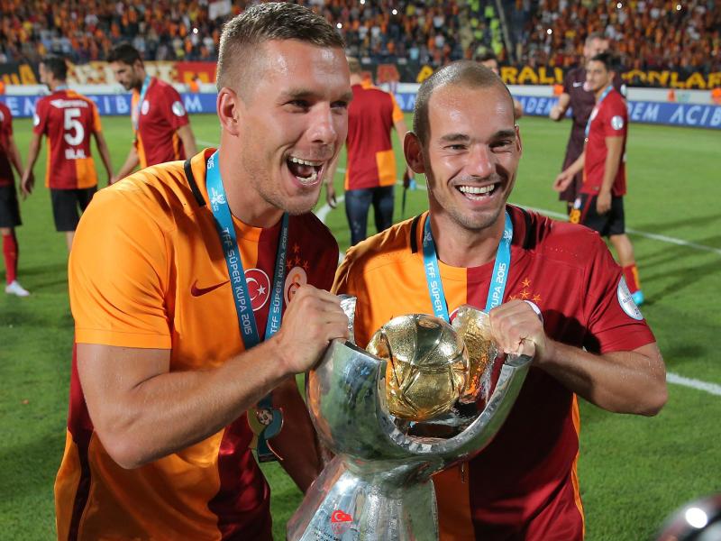 Lukas Podolski holt mit Galatasaray den ersten Titel der Saison