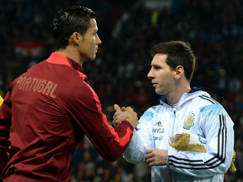 Ronaldo und Lionel Messi konkurrieren wieder einmal um eine Auszeichnung Ronaldo und Lionel Messi konkurrieren wieder einmal um eine Auszeichnung