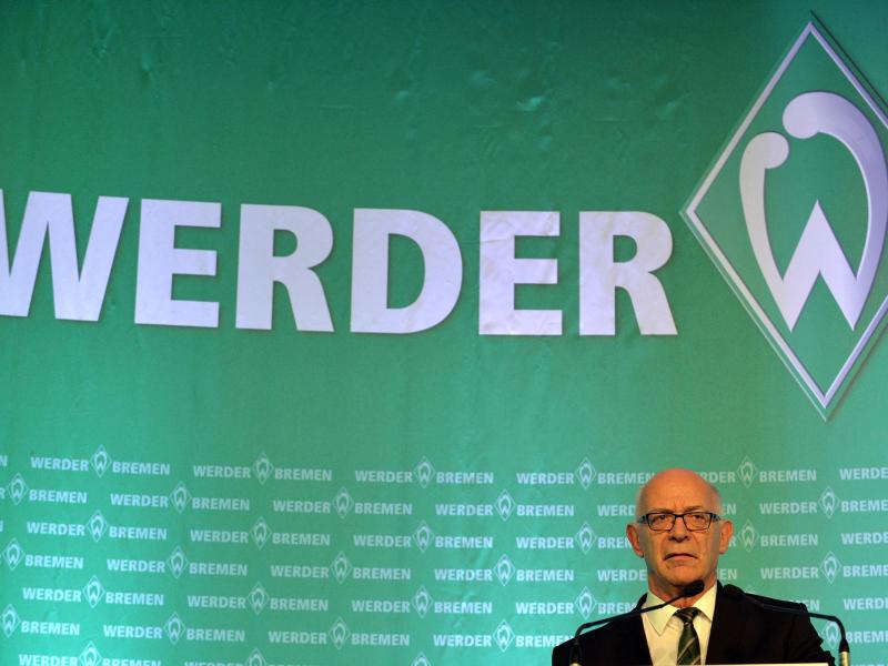 Klaus-Dieter Fischer sieht in den hohen Transfersummen nicht nur eine Gefahr für die Fußball-Kultur