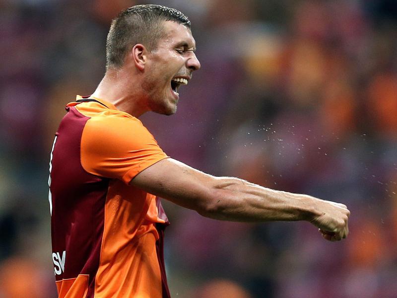 Lukas Podolski traf gegen Gaziantepspor zum zwischenzeitlichen 1:1