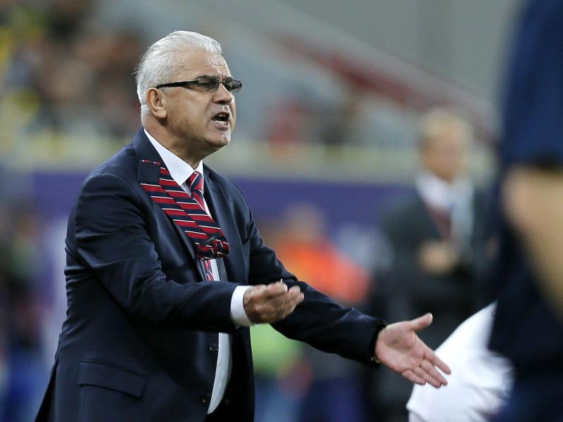 Der rumänische Nationaltrainer Anghel Iordanescu steht in der Kritik