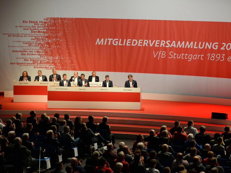 Die Aufsichtsratsführung des VfB Stuttgart hat ihre Ämter mit sofortiger Wirkung aufgegeben