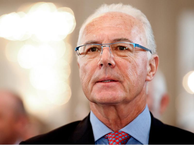 Franz Beckenbauer dementiert die Vorwürfe des Nachrichtenmagazins 