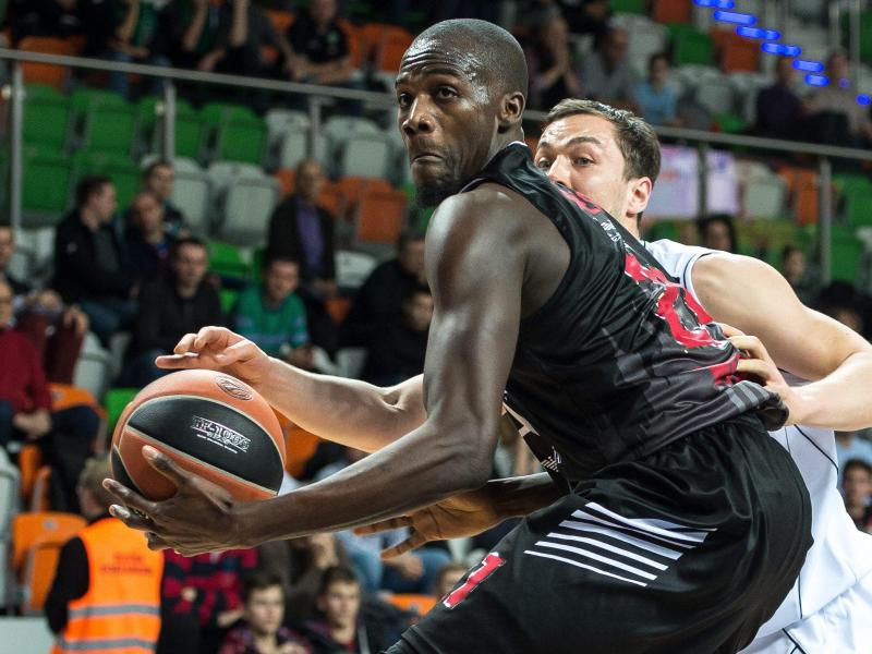 Shawn James wird die Reise ins französische Nanterre nicht antreten