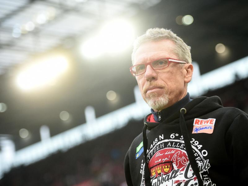 Kölns Trainer Peter Stöger ist mit seinem Personal zufrieden Kölns Trainer Peter Stöger ist mit seinem Personal zufrieden