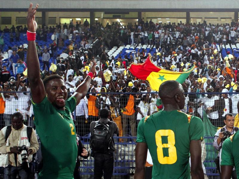 Der Senegalese Papy Djilobodji (l.) steht kurz vor einem Engagement bei Werder Bremen