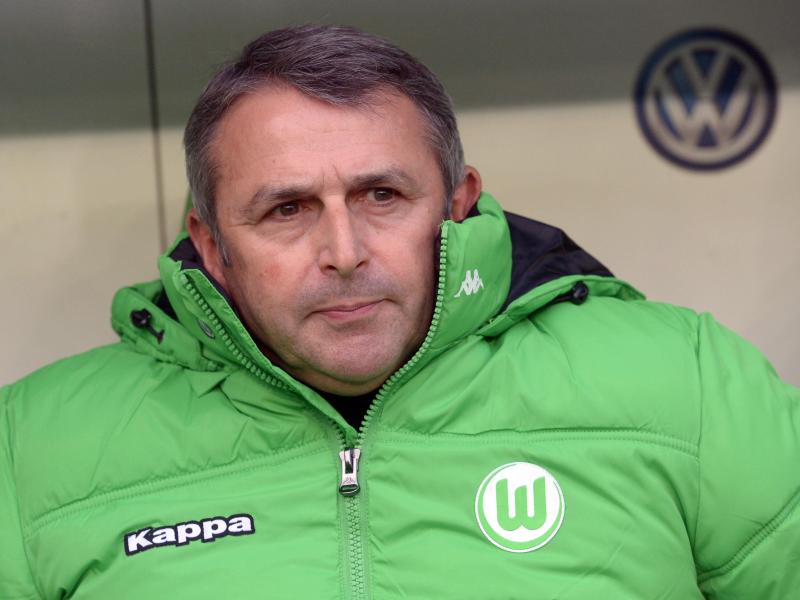 Wolfsburgs Manager Klaus Allofs ist von der Heftigkeit der VfL-Krise überrascht