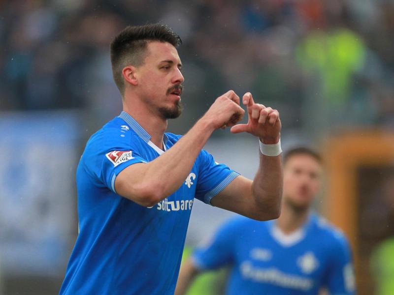 Der Darmstädter Sandro Wagner blickt bereits auf eine bewegte Karriere zurück Der Darmstädter Sandro Wagner blickt bereits auf eine bewegte Karriere zurück