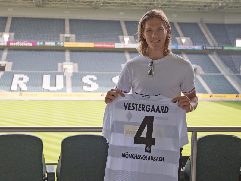 Jannik Vestergaard spielt jetzt für Gladbach. Foto: Maximilian Seyberth/Borussia Mönchengladbach/dpa