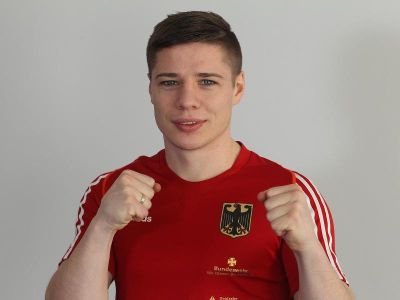 Edgar Walth ist zum vierten Mal in Folge deutscher Meister Edgar Walth ist zum vierten Mal in Folge deutscher Meister