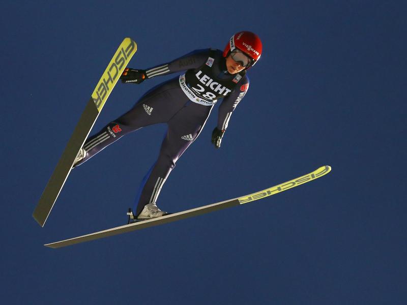 Carina Vogt sprang in Zao auf Rang 4 Carina Vogt sprang in Zao auf Rang 4