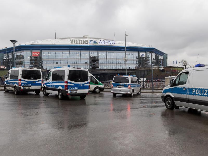 Die Begegnung zwischen Schalke 04 und Ajax Amsterdam ist für die Polizei ein 