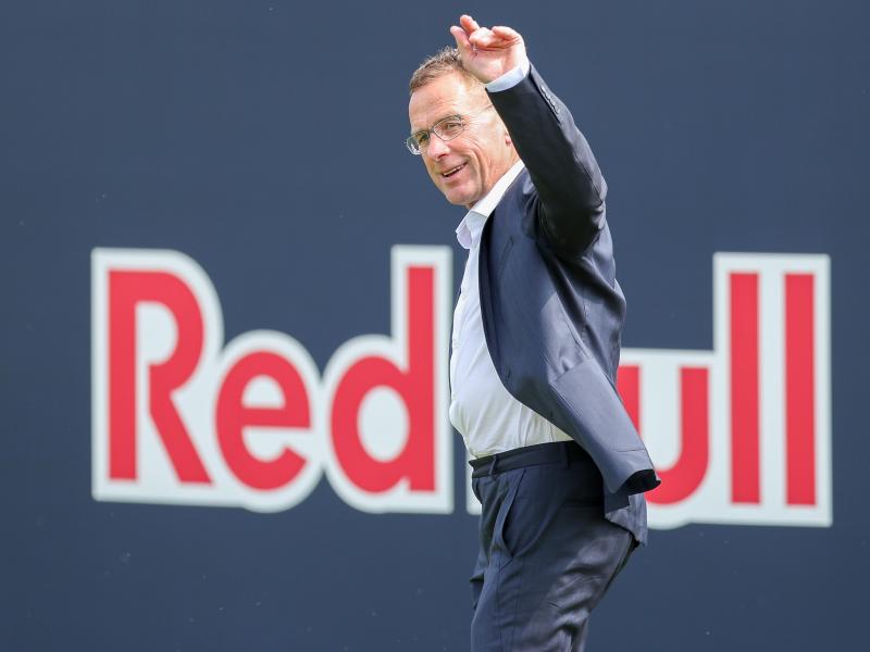 Wegen der finanziellen Unterstützung von Red Bull hätte Sportdirektor Ralf Rangnick fast die Champions League mit RB Leipzig verpasst