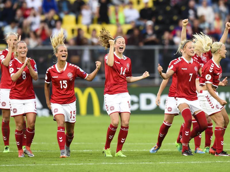 Die dänischen Nationalspielerinnen hatten wegen eines Konflikts um ihre Entlohnung gestreikt