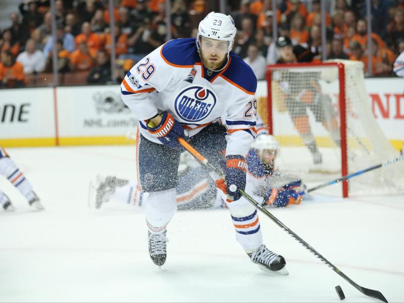Leon Draisaitl verlor erneut mit den Edmonton Oilers Leon Draisaitl verlor erneut mit den Edmonton Oilers