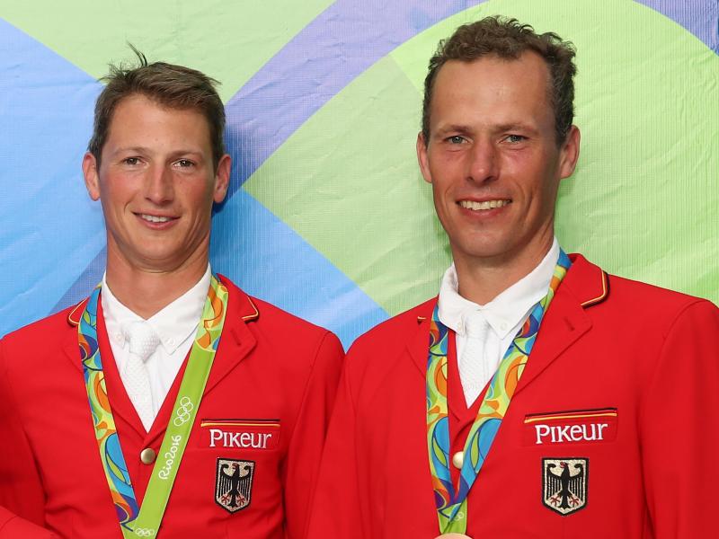 Daniel Deußer und Christian Ahlmann fehlen im Nationalteam der Springreiter Daniel Deußer und Christian Ahlmann fehlen im Nationalteam der Springreiter