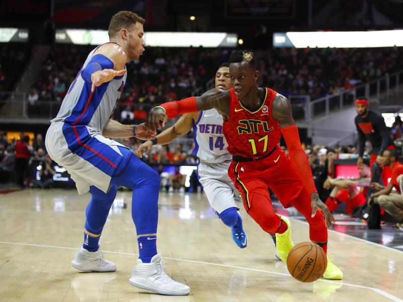 Atlantas Dennis Schröder (r.) will seinen alten Verein unterstützen Atlantas Dennis Schröder (r.) will seinen alten Verein unterstützen