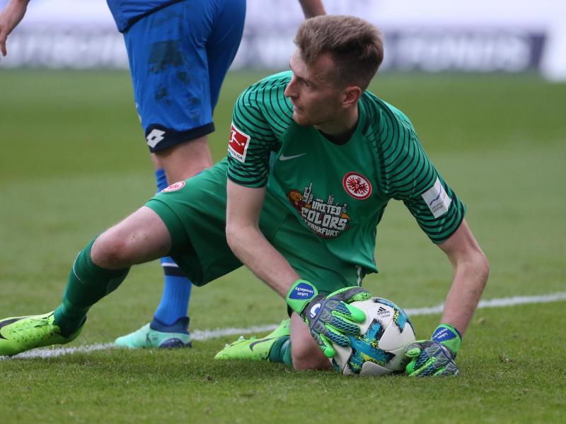 Derzeit nicht obenauf: Eintracht-Keeper Lukás Hrádecký