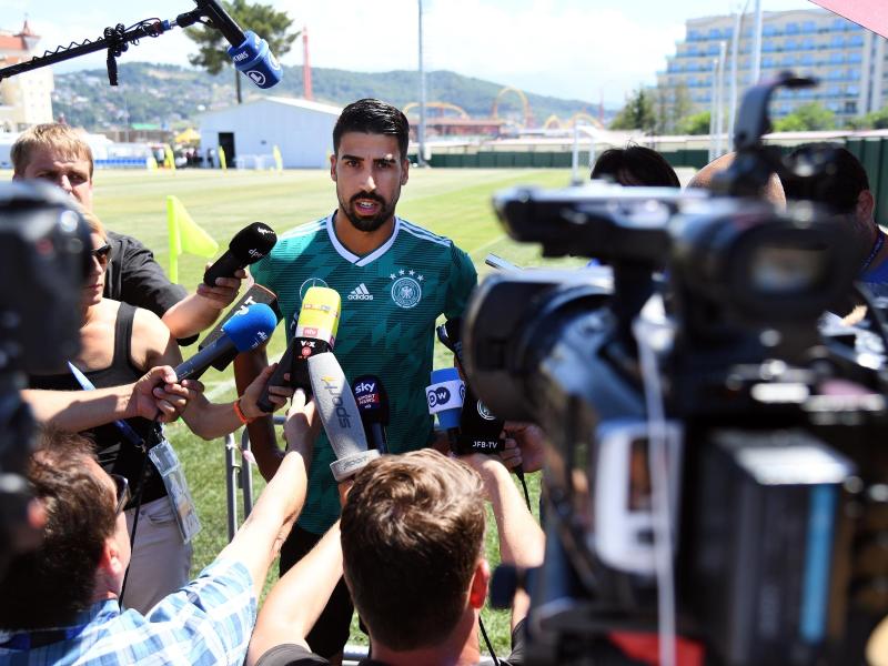 Sah sich einem selbstbewussten Journalisten aus Schweden gegenüber: Nationalspieler Sami Khedira