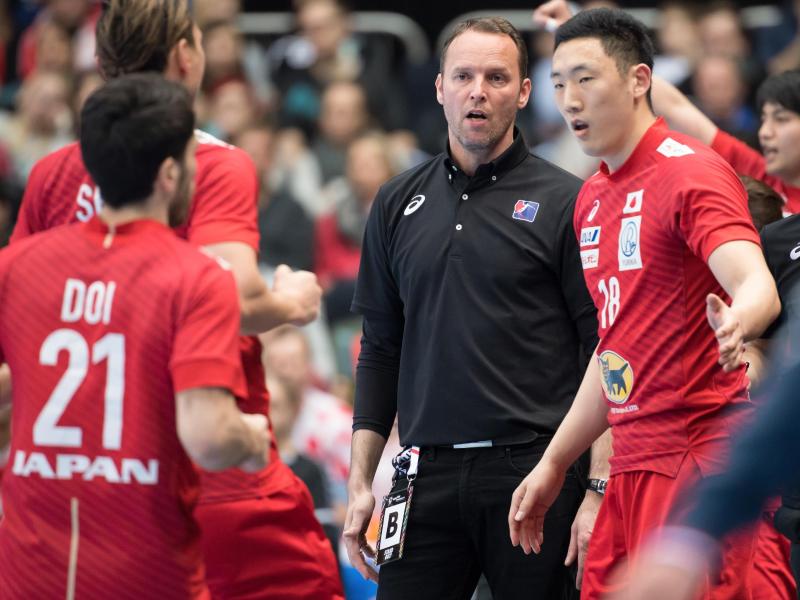 Dagur Sigurdsson ist der Trainer der japanischen Handball-Nationalmannschaft Dagur Sigurdsson ist der Trainer der japanischen Handball-Nationalmannschaft