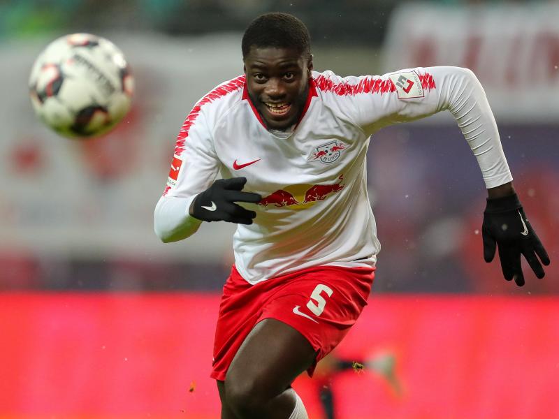 Dayot Upamecano fällt für RB Leipzig wegen einer Knieverletzung wohl aus