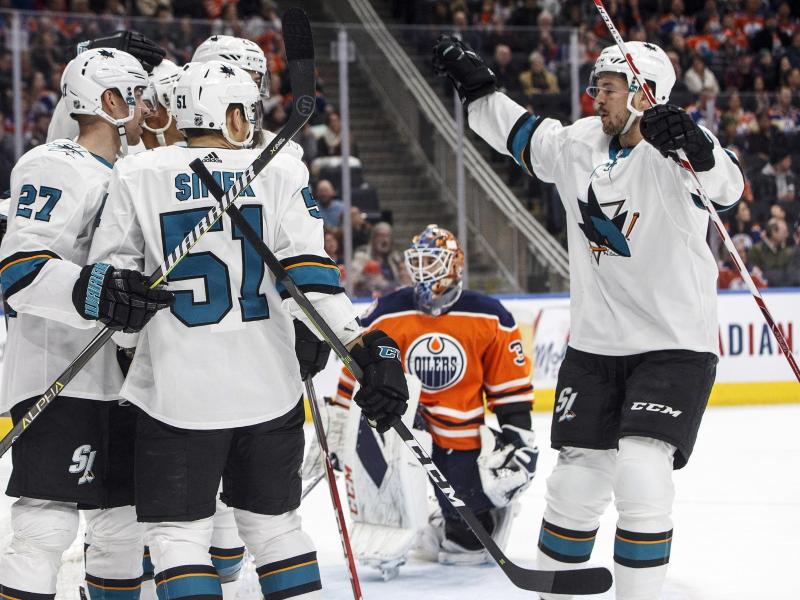 Die San Jose Sharks feierten in Edmonton einen Auswärtssieg Die San Jose Sharks feierten in Edmonton einen Auswärtssieg