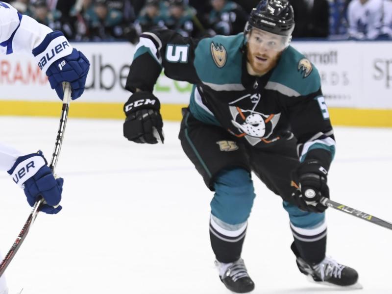 Wieder in der unterklassigen AHL: Korbinian Holzer von den Anaheim Ducks Wieder in der unterklassigen AHL: Korbinian Holzer von den Anaheim Ducks