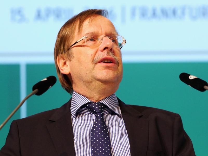 Rainer Koch ist der Vizepräsident des Deutschen Fußball-Bundes Rainer Koch ist der Vizepräsident des Deutschen Fußball-Bundes
