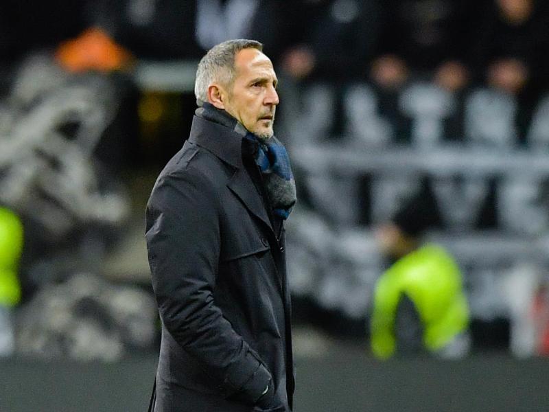Adi Hütter wird bei Eintracht Frankfurts Gastspiel im San Siro nicht auf der Seitenlinie stehen