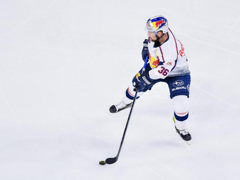 München muss im dritten Spiel der Viertelfinal-Playoffs gegen die Eisbären Berlin auf Yannic Seidenberg verzichten München muss im dritten Spiel der Viertelfinal-Playoffs gegen die Eisbären Berlin auf Yannic Seidenberg verzichten