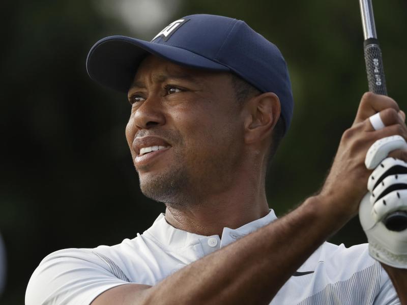 Erwischte in Jersey City einen schwachen Start: Tiger Woods Erwischte in Jersey City einen schwachen Start: Tiger Woods