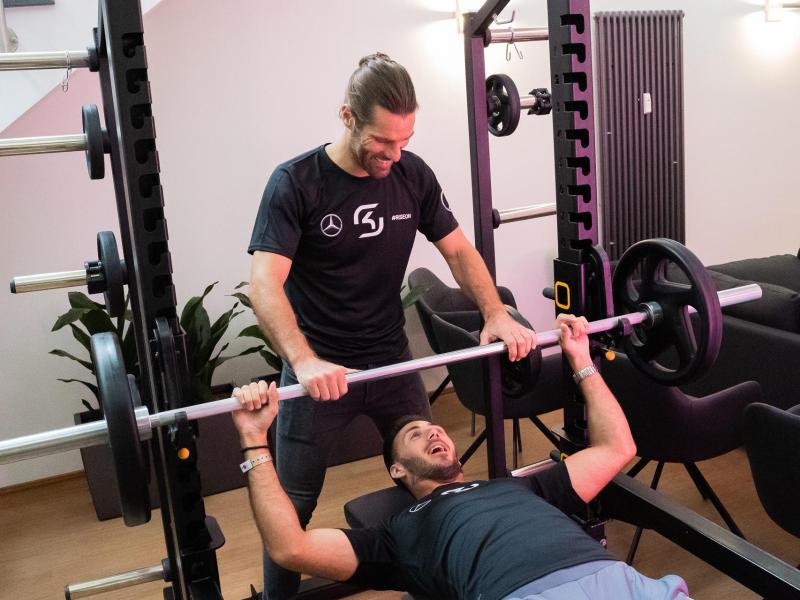 Geistiges und körperliches Training geht bei SK Gaming Hand in Hand Geistiges und körperliches Training geht bei SK Gaming Hand in Hand