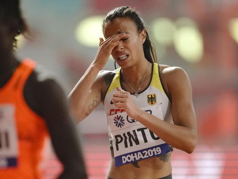 Tatjana Pinto ist über 200 Meter vorzeitig gescheitert Tatjana Pinto ist über 200 Meter vorzeitig gescheitert