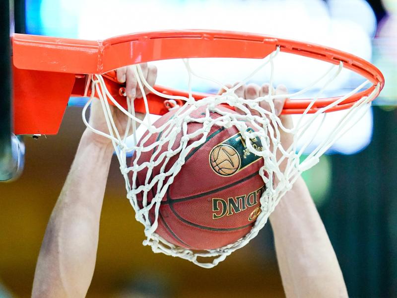 In der Basketball-Bundesliga hat es am 4. Spieltag spannende Begegnungen gegeben In der Basketball-Bundesliga hat es am 4. Spieltag spannende Begegnungen gegeben