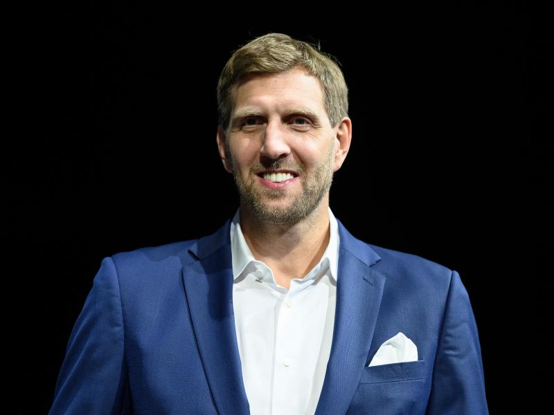 Nach 21 Jahren NBA beginnt für Dirk Nowitzki ein neuer Lebensabschnitt Nach 21 Jahren NBA beginnt für Dirk Nowitzki ein neuer Lebensabschnitt