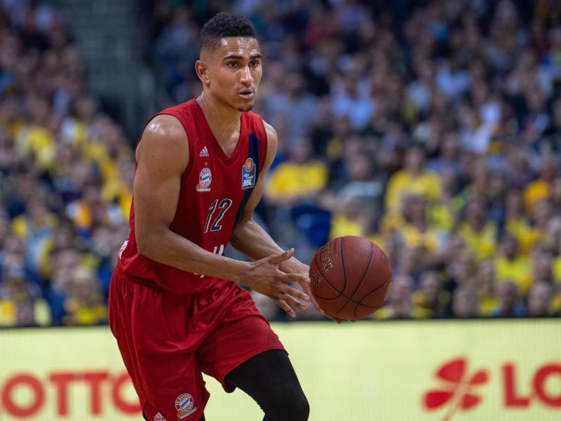 Feierte mit Bayerns Basketballern einen Sieg gegen Piräus: Maodo Lo Feierte mit Bayerns Basketballern einen Sieg gegen Piräus: Maodo Lo