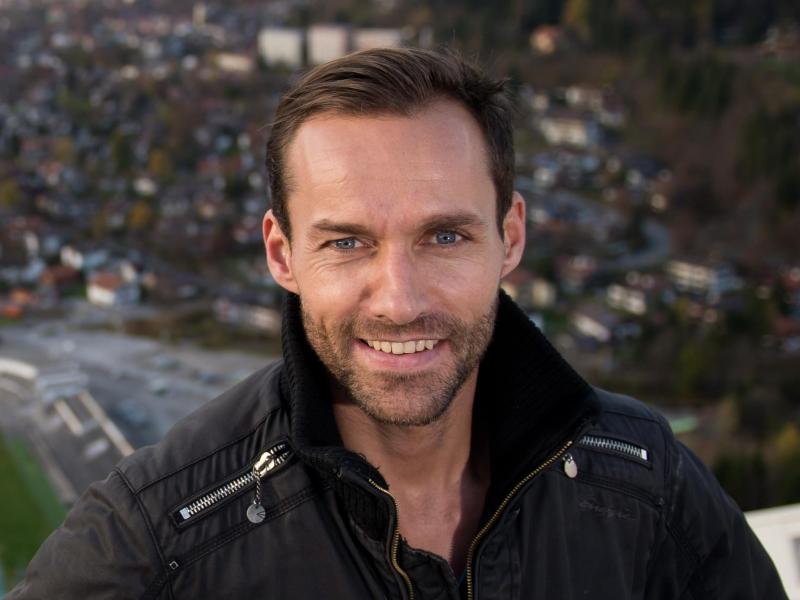 Sven Hannawald blickt zuversichtlich in die Skisprung-Saison Sven Hannawald blickt zuversichtlich in die Skisprung-Saison