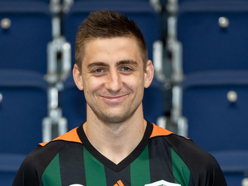 Verlängert seinen Vertrag beim TSV Hannover-Burgdorf: Nejc Cehte Verlängert seinen Vertrag beim TSV Hannover-Burgdorf: Nejc Cehte