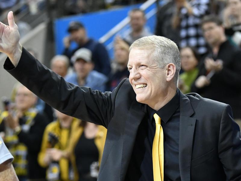 Ludwigsburgs Cheftrainer John Patrick unterlag mit seiner Mannschaft mit 72:77 bei Rasta Vechta Ludwigsburgs Cheftrainer John Patrick unterlag mit seiner Mannschaft mit 72:77 bei Rasta Vechta