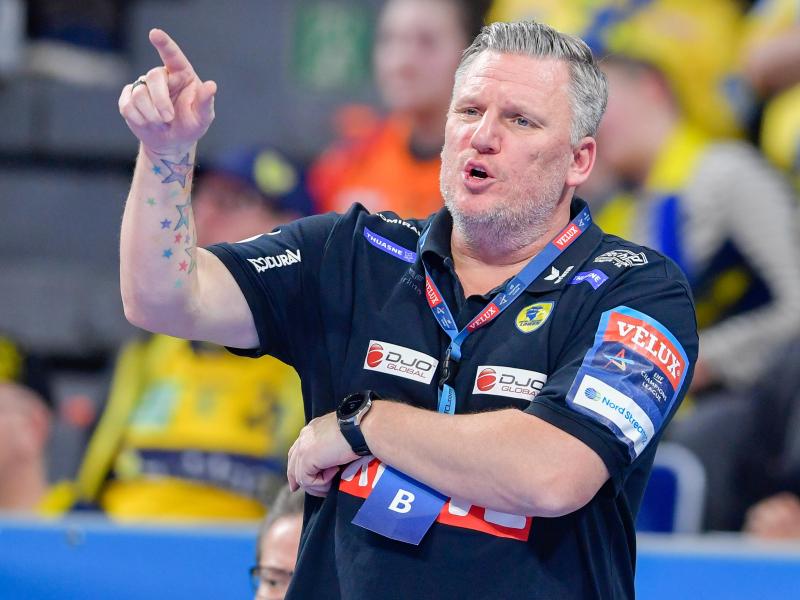 Für Nikolaj Jacobsen zählt die deutsche Handball-Nationalmannschaft zu den EM-Favoriten. Foto: Uwe Anspach/dpa