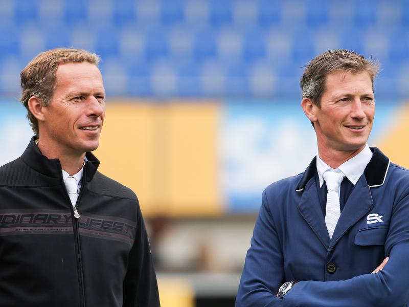 Die Reiter Christian Ahlmann (l) und Daniel Deußer haben die formalen Kriterien für einen Olympia-Start erfüllt Die Reiter Christian Ahlmann (l) und Daniel Deußer haben die formalen Kriterien für einen Olympia-Start erfüllt