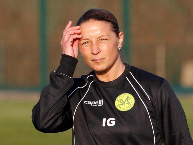 Inka Grings ist Trainerin beim Männer-Oberligisten SV Straelen