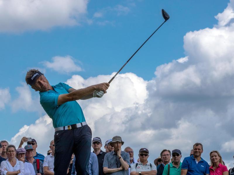 Bernhard Langer schied beim PGA-Comeback vorzeitig aus Bernhard Langer schied beim PGA-Comeback vorzeitig aus
