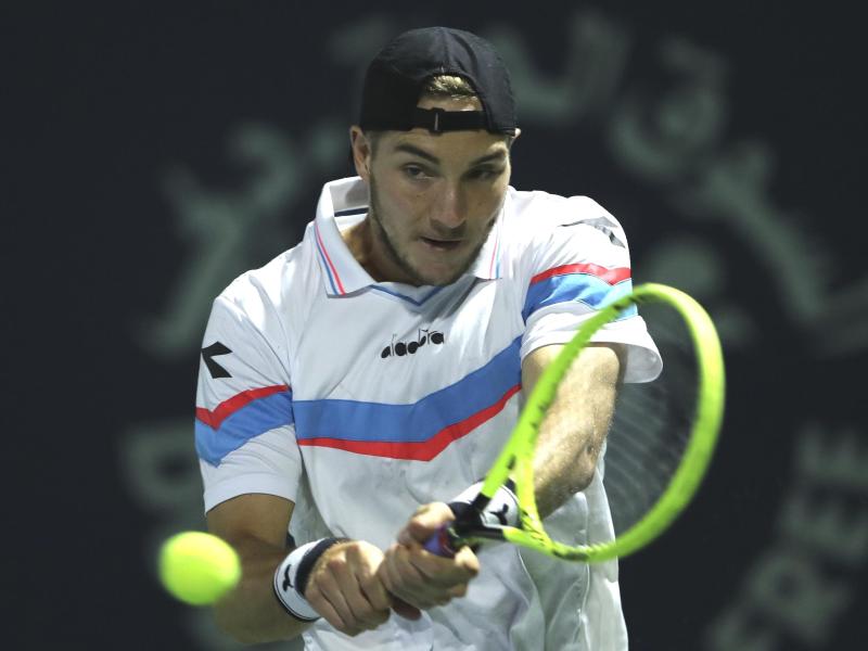 Jan-Lennard Struff wird beim Turnier in Kitzbühel aufschlagen Jan-Lennard Struff wird beim Turnier in Kitzbühel aufschlagen
